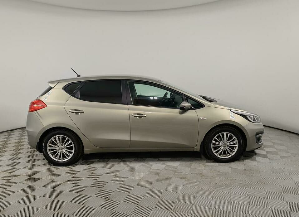 Kia Ceed 1.6 AT (130 л.с.)