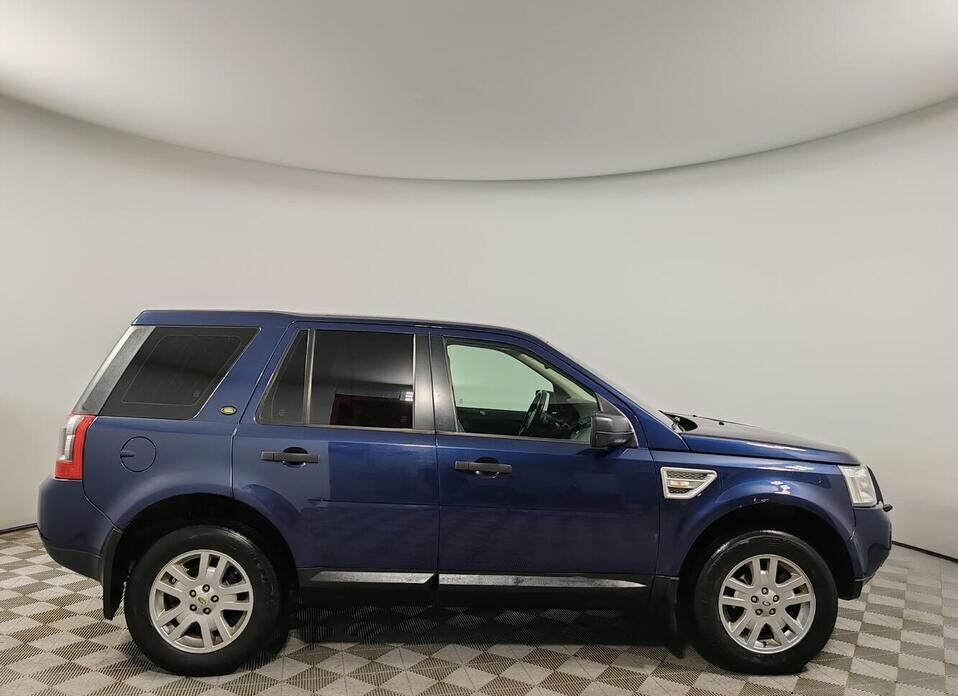 Land Rover Freelander, II 2.2d AT (160 л.с.) 4WD