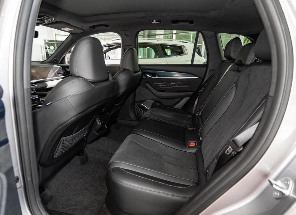 Geely Monjaro, I 2.0 AT (238 л.с.) 4WD