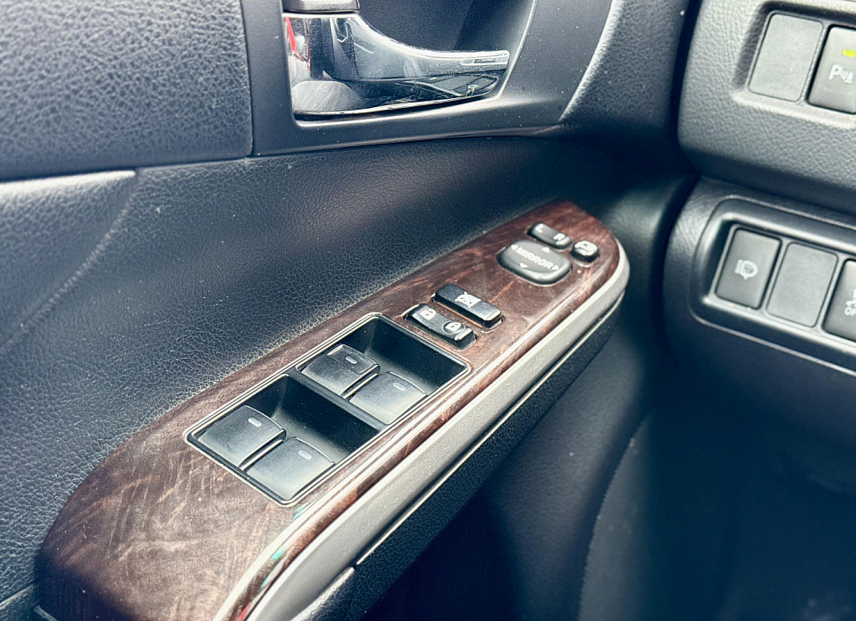 Toyota Camry, VII (XV50) Рестайлинг 2 2.5 AT (181 л.с.)