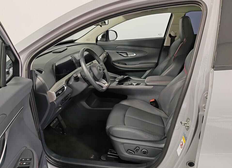 Changan UNI-T 1.5 AMT (167 л.с.)