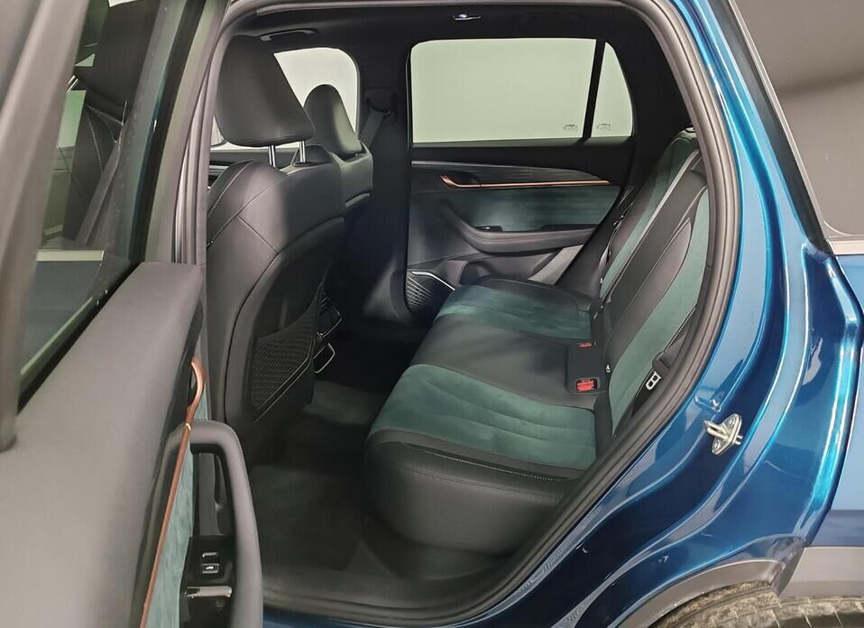 Geely Monjaro, I 2.0 AT (238 л.с.) 4WD