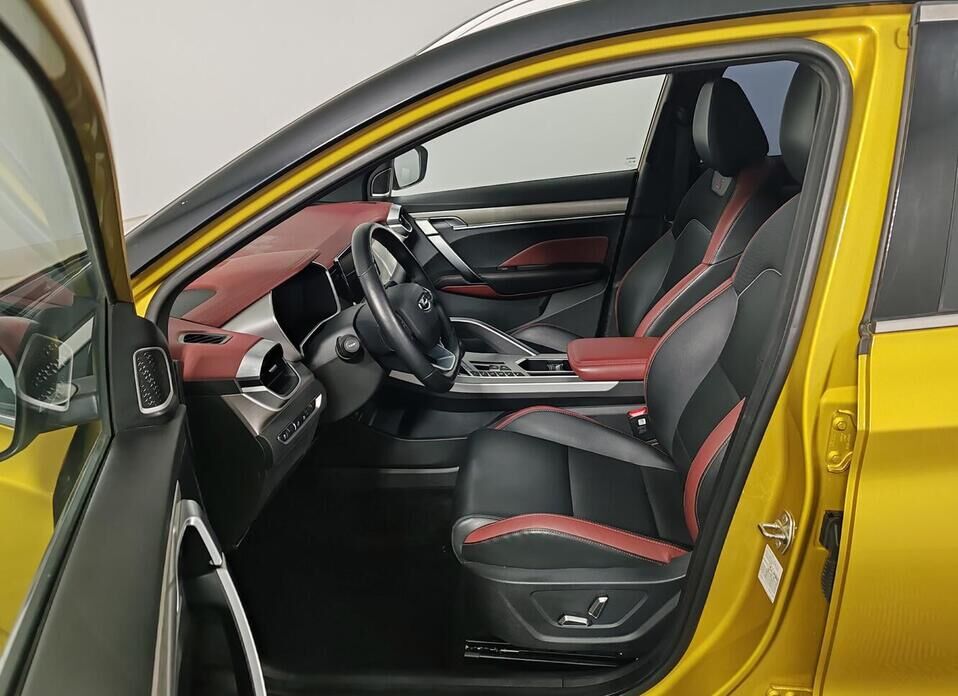 Geely Coolray, I 1.5 AMT (150 л.с.)