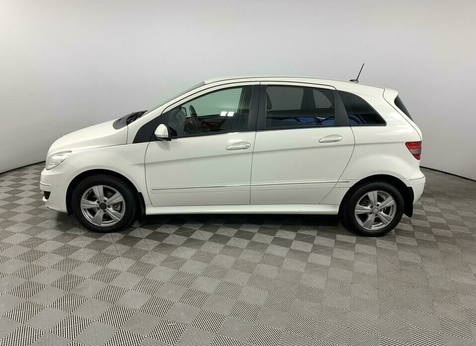 Mercedes-Benz B-Класс 180 1.7 CVT (116 л.с.)