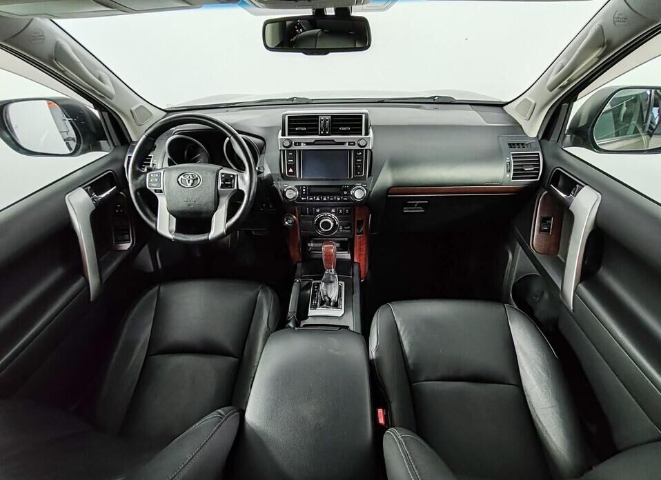 Toyota Land Cruiser Prado 2.8d AT (177 л.с.) 4WD