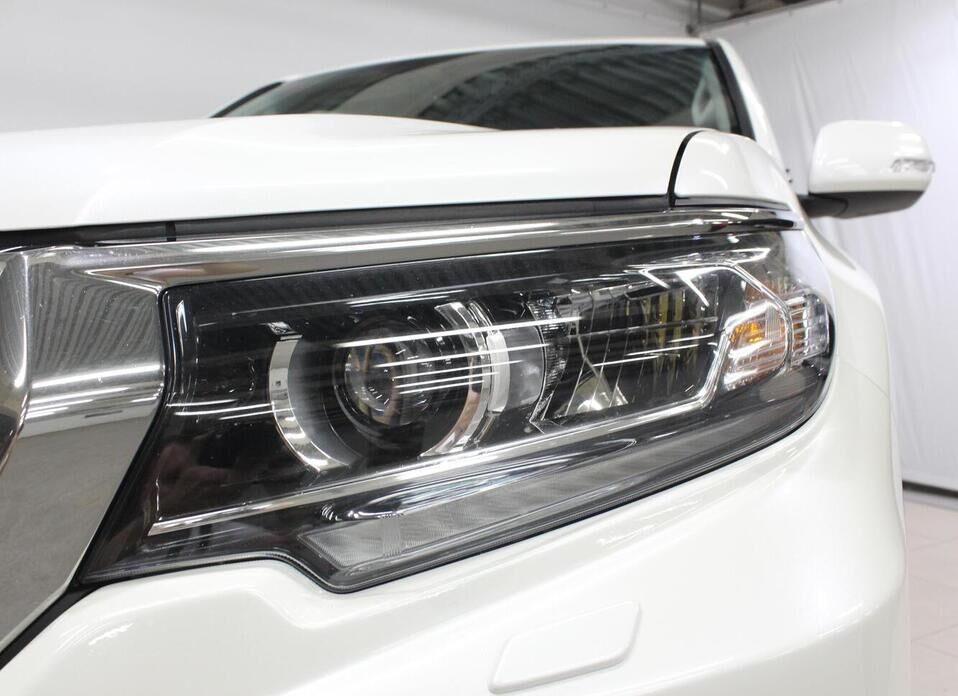 Toyota Land Cruiser Prado 4.0 AT (249 л.с.) 4WD