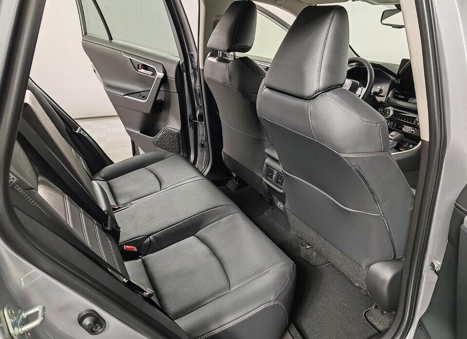 Toyota RAV4, V (XA50) 2.0 CVT (173 л.с.) 4WD