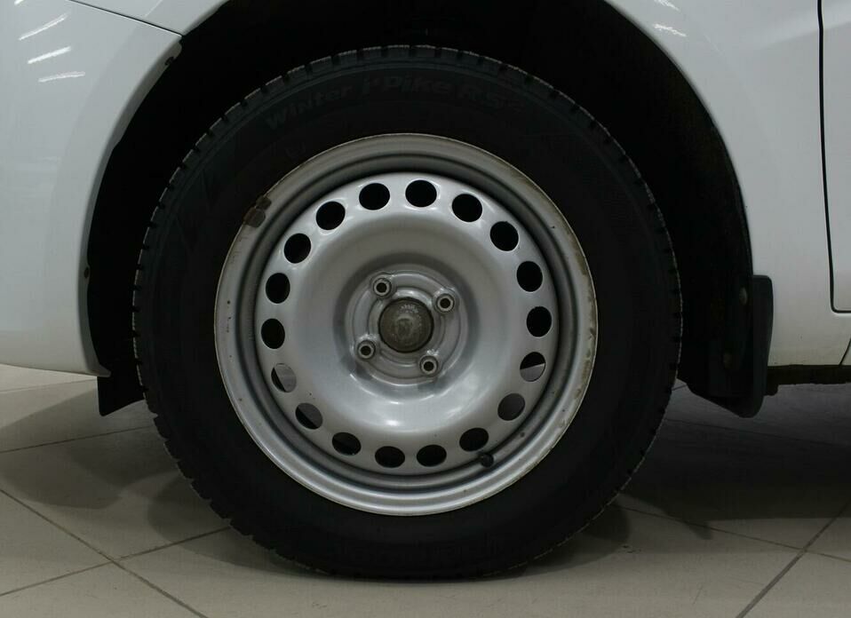LADA (ВАЗ) Vesta 1.6 MT (90 л.с.)