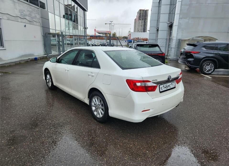 Toyota Camry, VII (XV50) 2.5 AT (181 л.с.)