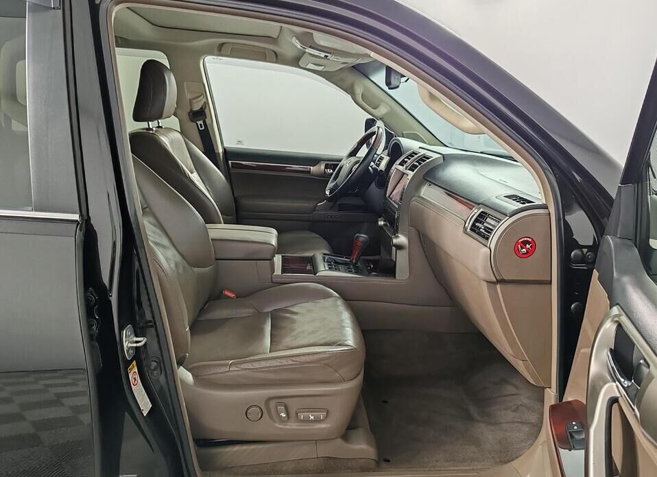 Lexus GX, II 460 4.6 AT (296 л.с.) 4WD