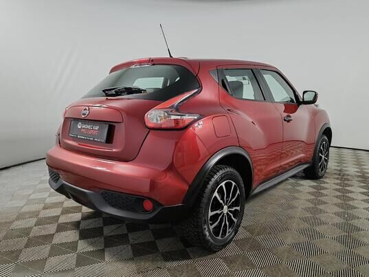 Nissan Juke, 2015 г., 66 464 км