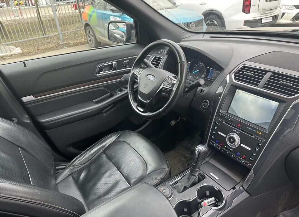 Ford Explorer, V Рестайлинг 3.5 AT (249 л.с.) 4WD