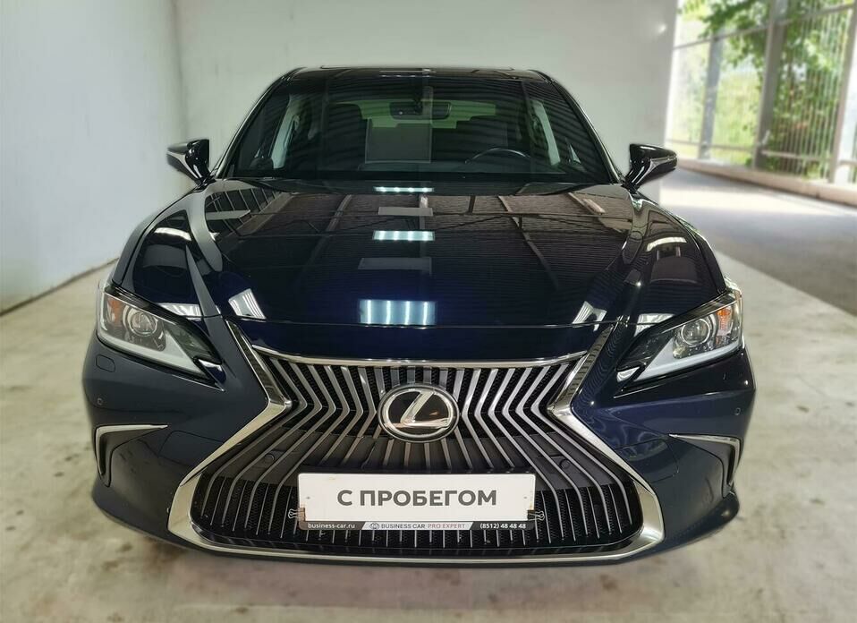 Lexus ES 250 2.5 AT (200 л.с.)