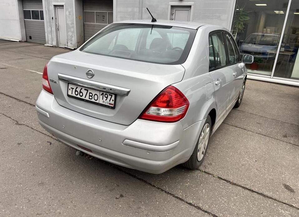 Nissan Tiida, I 1.6 MT (110 л.с.)