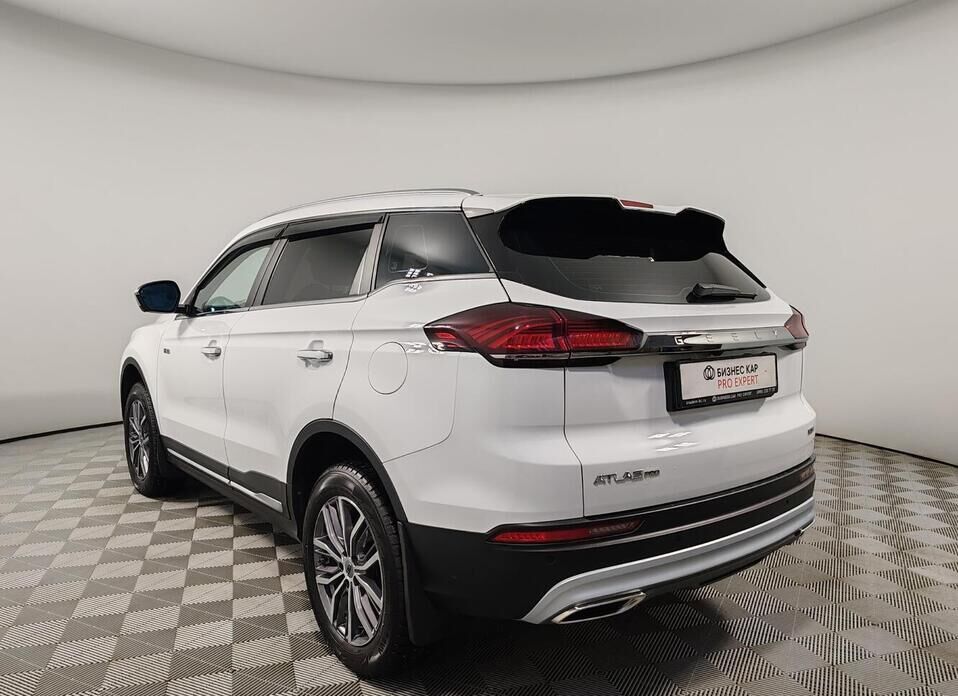 Geely Atlas Pro 1.5 AMT (177 л.с.) 4WD