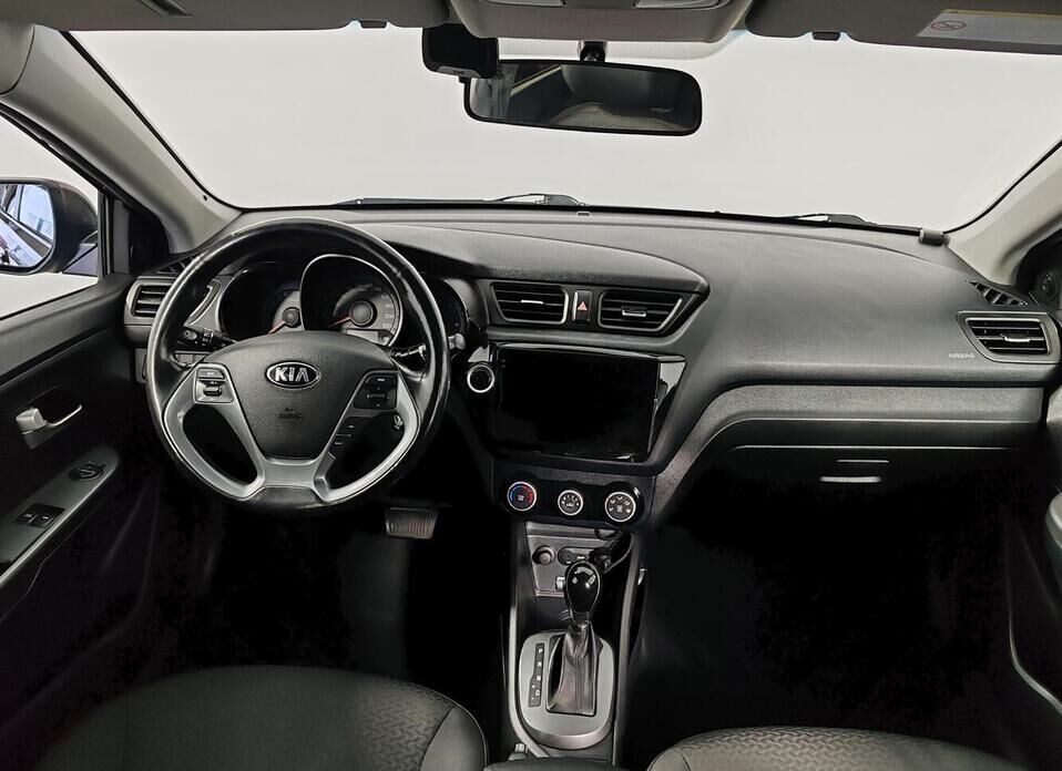 Kia Rio 1.6 AT (123 л.с.)