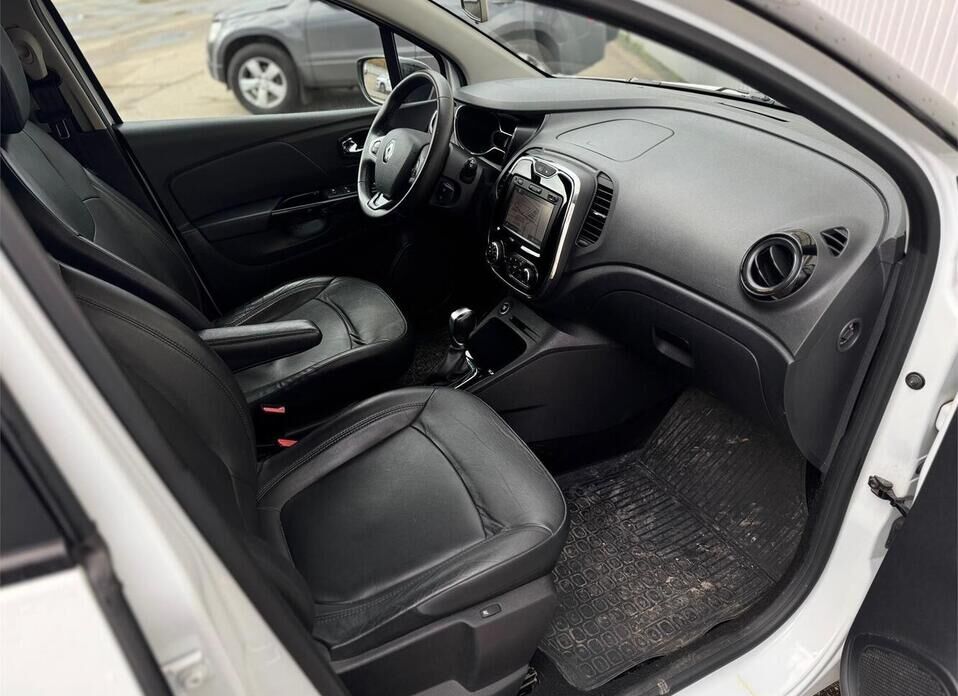 Renault Kaptur, I 1.6 CVT (114 л.с.)
