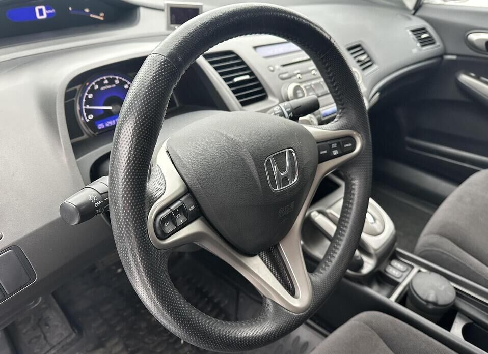 Honda Civic, VIII 1.8 AT (140 л.с.)