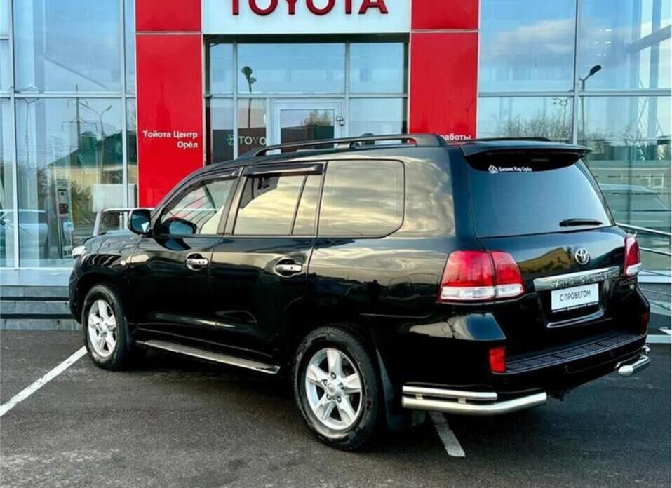 Toyota Land Cruiser, 200 Series 4.7 AT (288 л.с.) 4WD