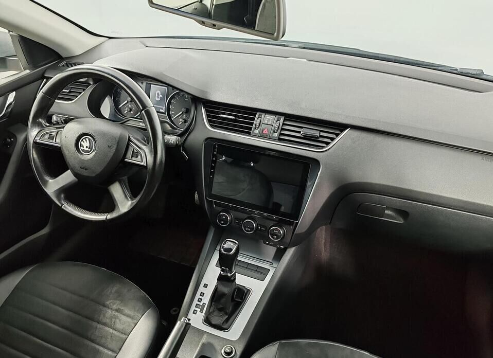 Skoda Octavia 1.8 AMT (180 л.с.)
