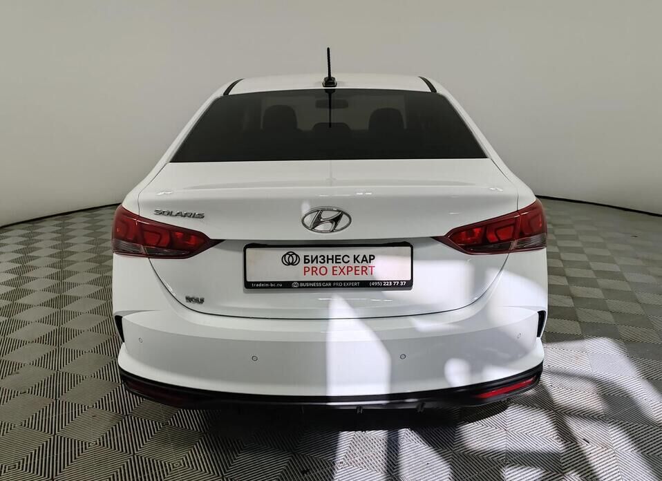 Hyundai Solaris 1.6 AT (123 л.с.)