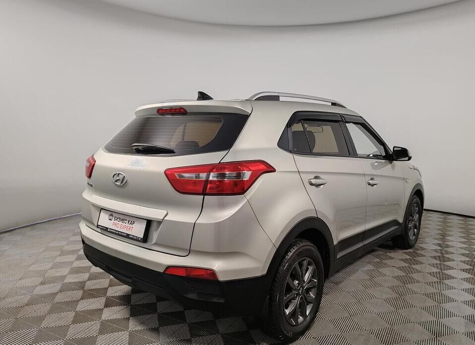 Hyundai Creta, I Рестайлинг 1.6 AT (123 л.с.)