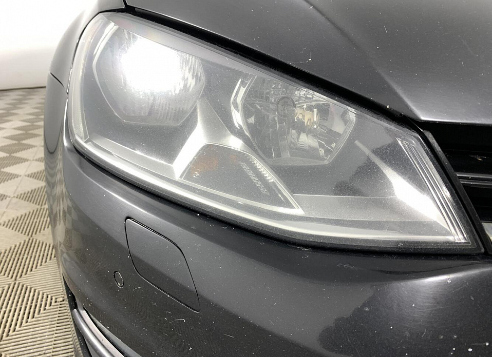 Volkswagen Golf, VII 1.4 MT (122 л.с.)