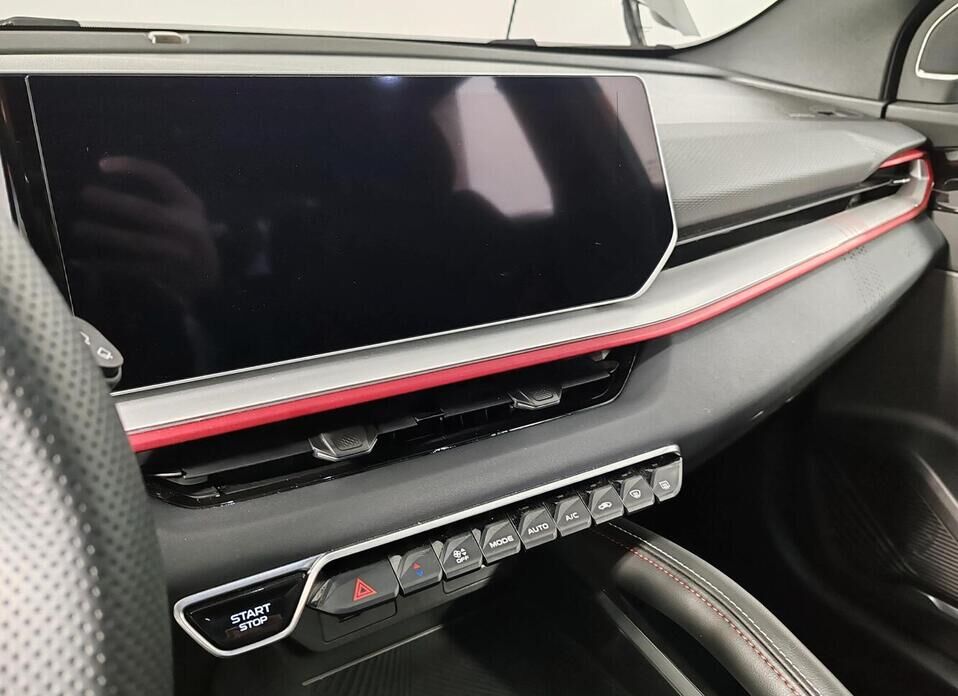 Geely Coolray, I Рестайлинг 1.5 AMT (147 л.с.)