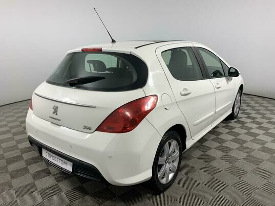 Peugeot 308, 2011 г., 84 015 км