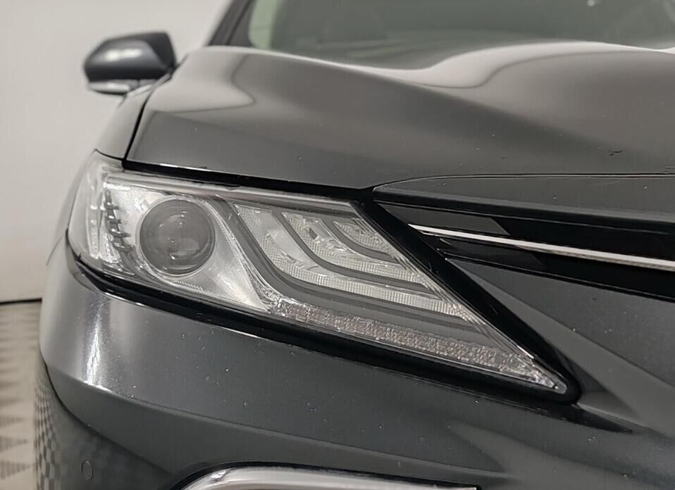 Toyota Camry, VIII (XV70) Рестайлинг 2.5 AT (209 л.с.)
