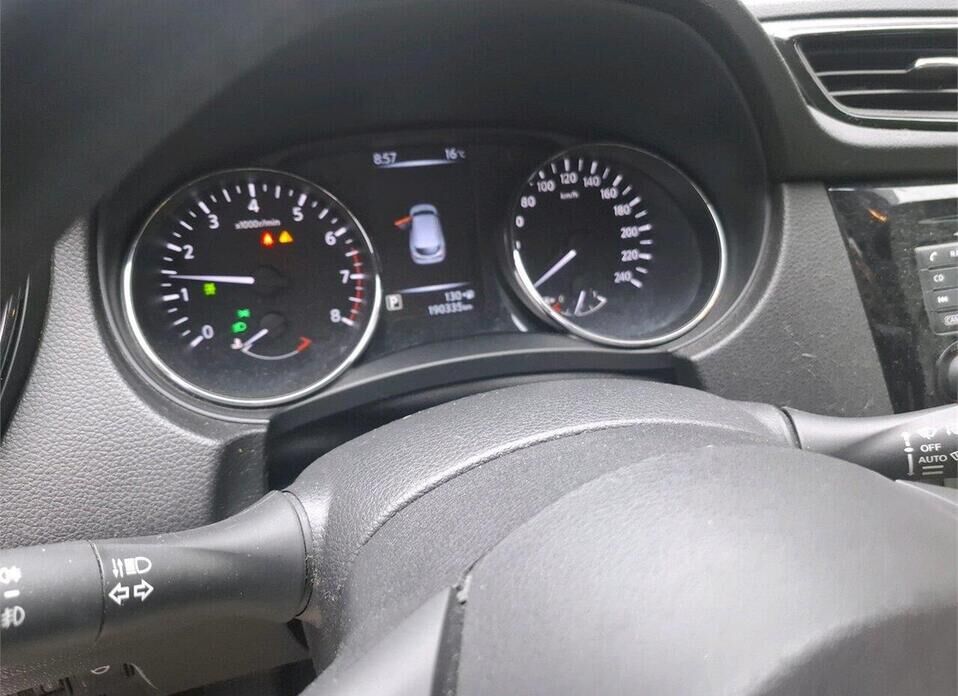 Nissan Qashqai, II Рестайлинг 2.0 CVT (144 л.с.) 4WD