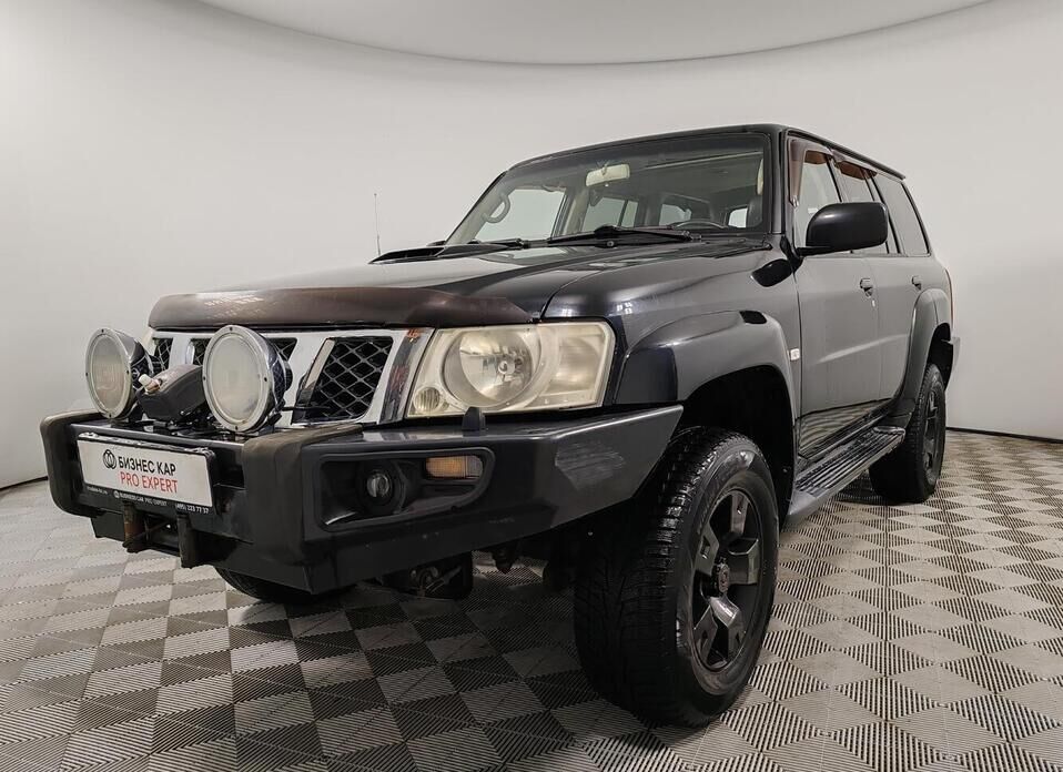 Nissan Patrol, V (Y61) Рестайлинг 3.0d AT (160 л.с.) 4WD