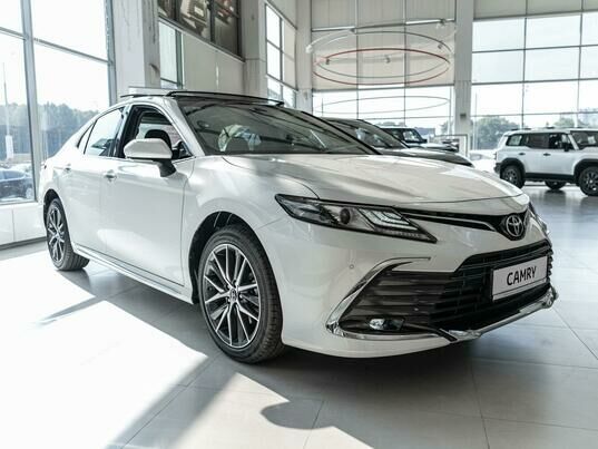 Toyota Camry Luxury