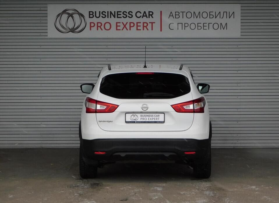 Nissan Qashqai, II 2.0 CVT (144 л.с.) 4WD