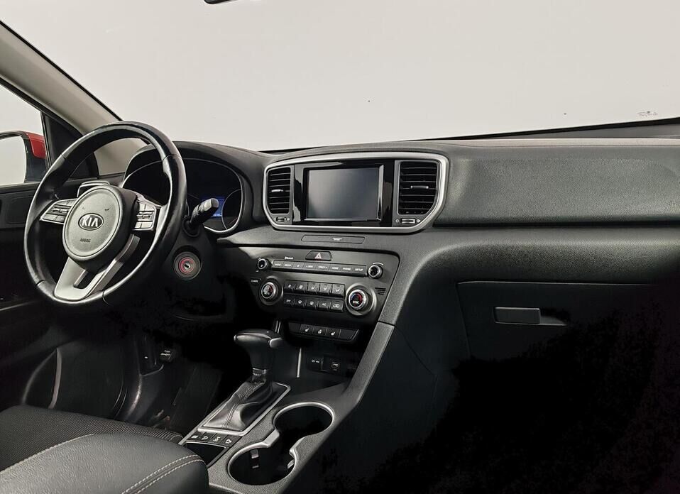 Kia Sportage, IV Рестайлинг 2.0 AT (150 л.с.) 4WD