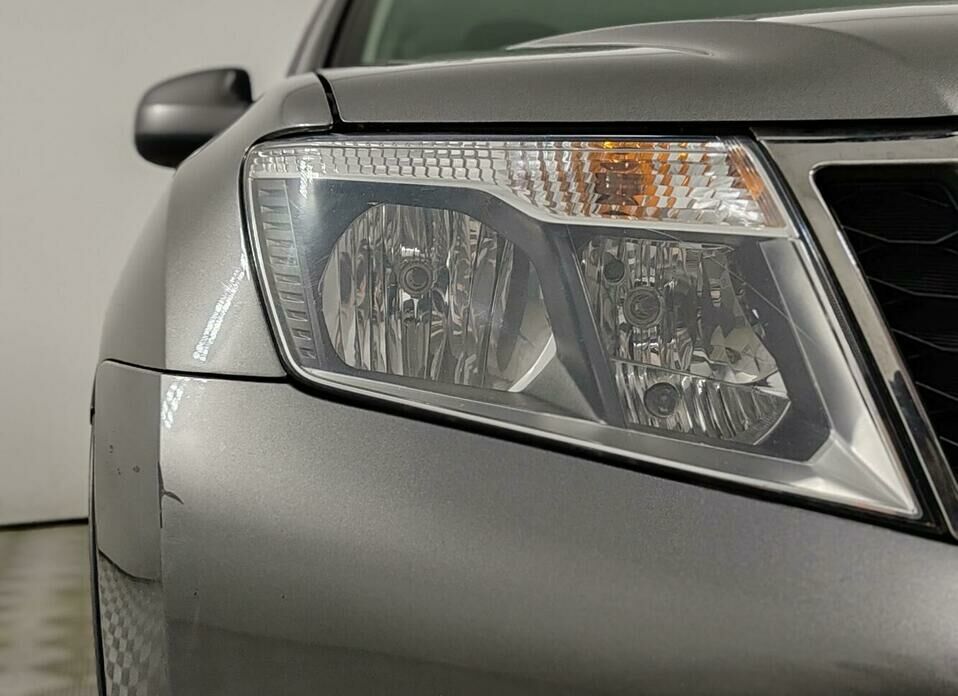 Nissan Terrano 2.0 AT (143 л.с.) 4WD