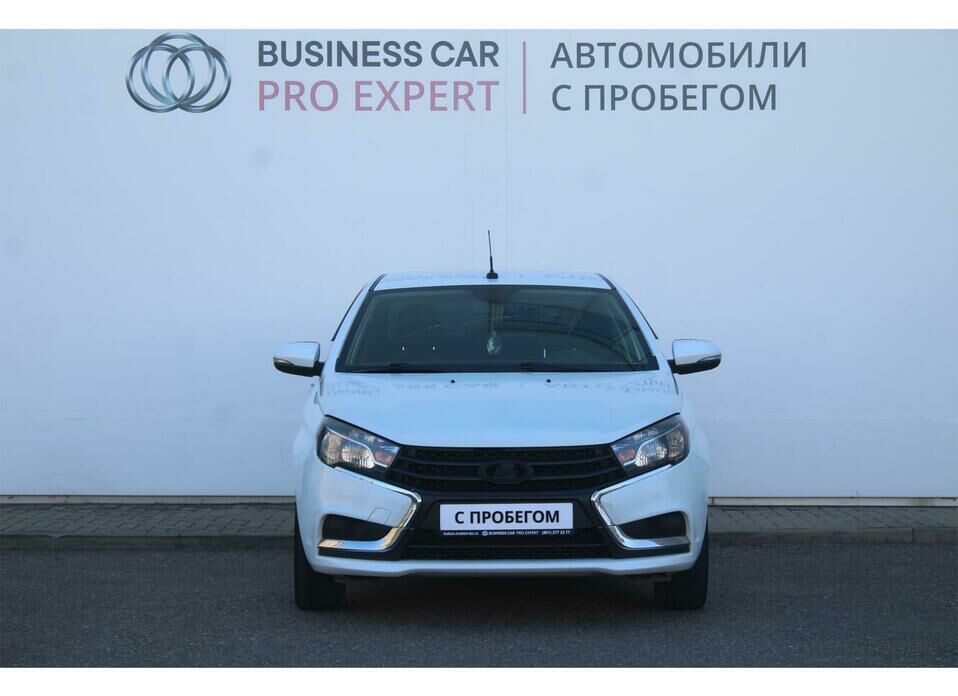 LADA (ВАЗ) Vesta 1.6 MT (106 л.с.)