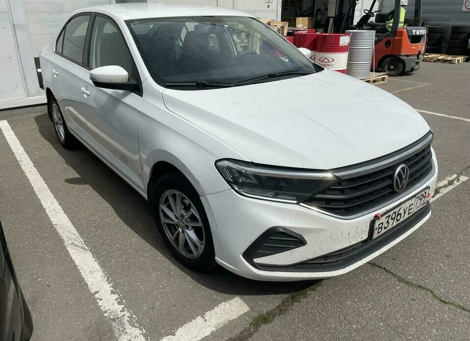 Volkswagen Polo 1.6 MT (90 л.с.)
