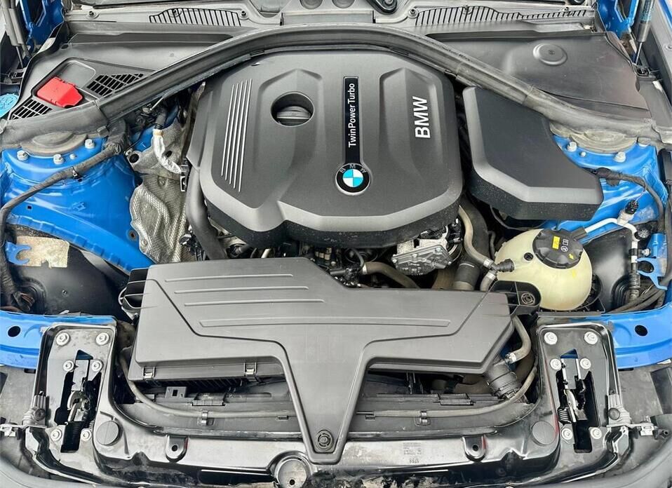 BMW 1 серии, II (F20/F21) Рестайлинг 2 118i 1.5 AT (136 л.с.)
