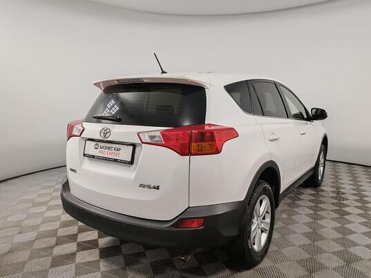 Toyota RAV4, 2013&nbsp;г., 215&nbsp;545&nbsp;км