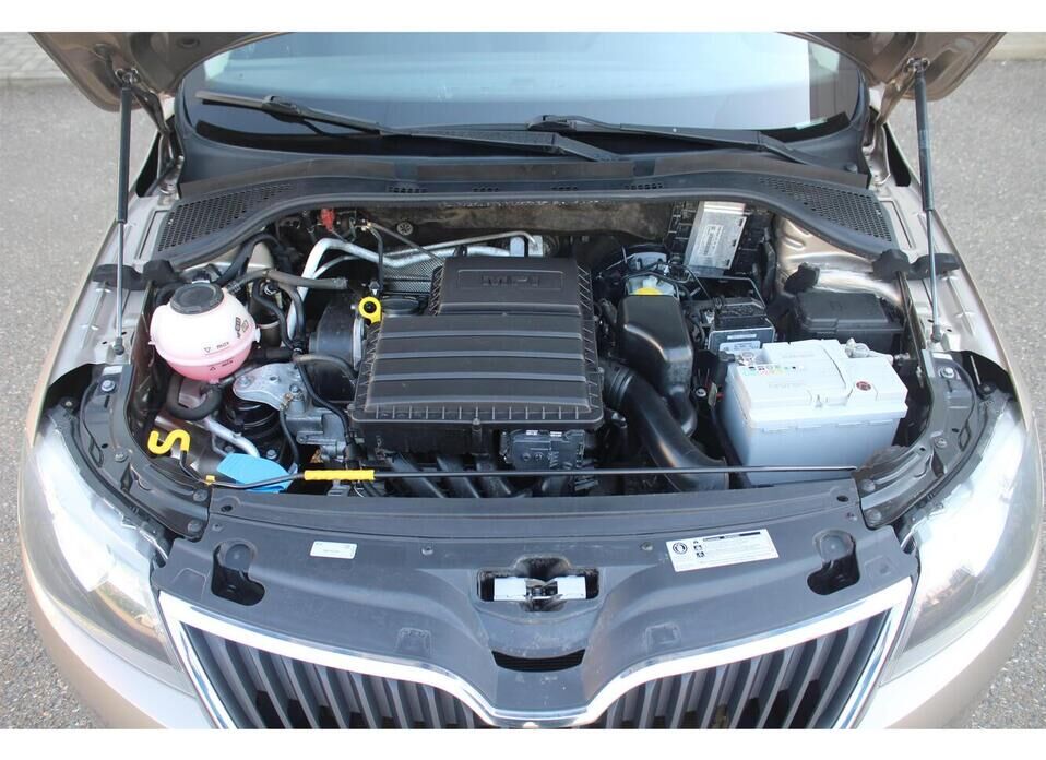 Skoda Rapid 1.6 AT (110 л.с.)