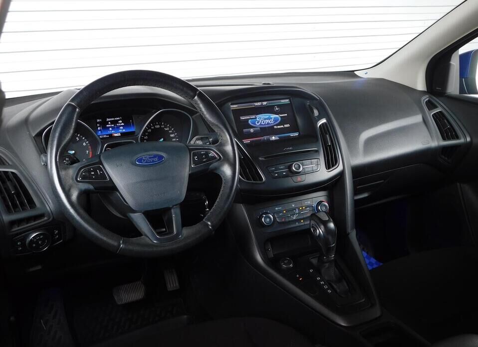 Ford Focus, III Рестайлинг 1.6 AMT (125 л.с.)