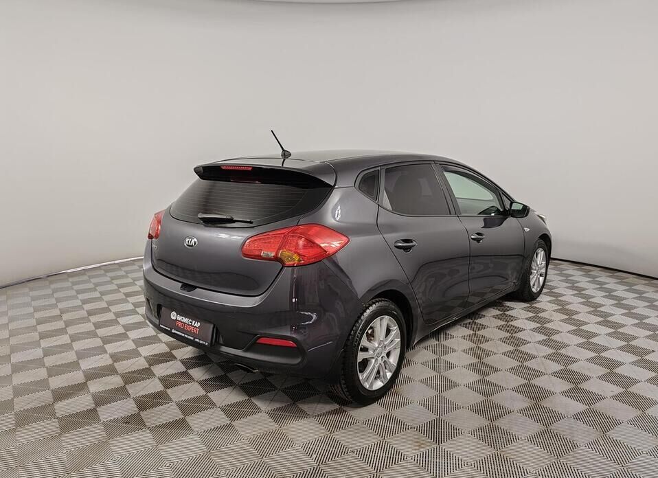 Kia Ceed, II 1.6 AT (129 л.с.)