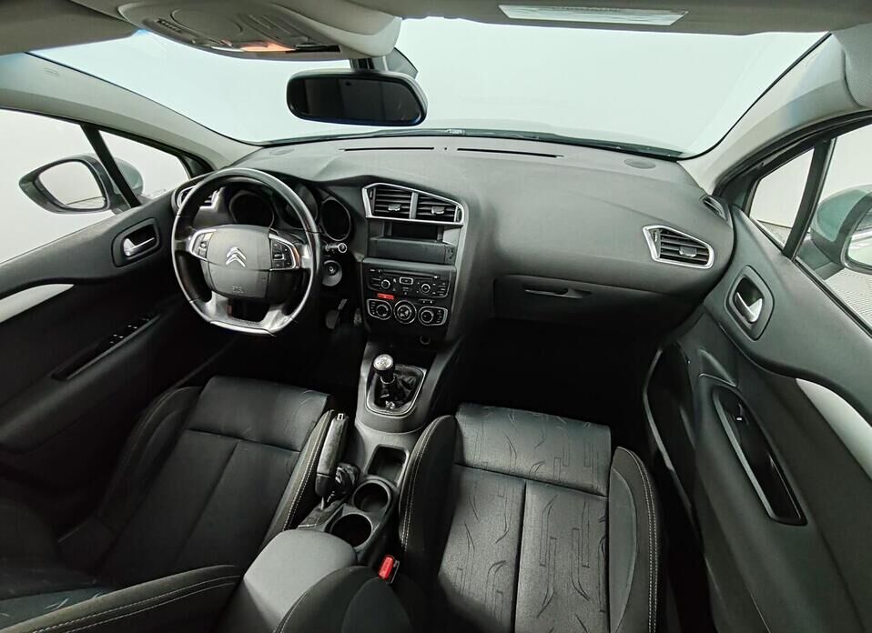 Citroen C4, II 1.6 MT (120 л.с.)