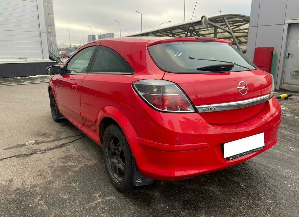 Opel Astra GTC 1.8 AT (140 л.с.)