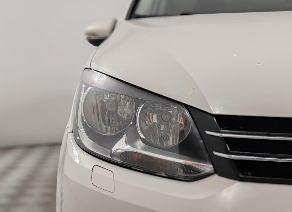 Volkswagen Touran 1.4 AMT (140 л.с.)