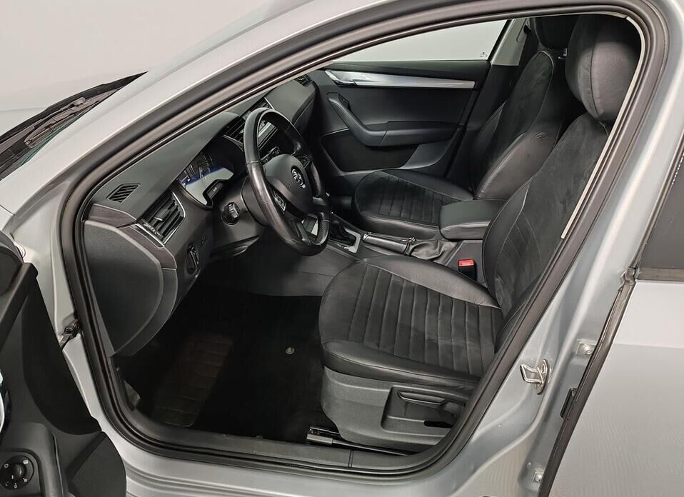 Skoda Octavia 1.8 AMT (180 л.с.)