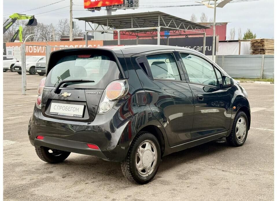 Chevrolet Spark, III 1.0 AT (67 л.с.)