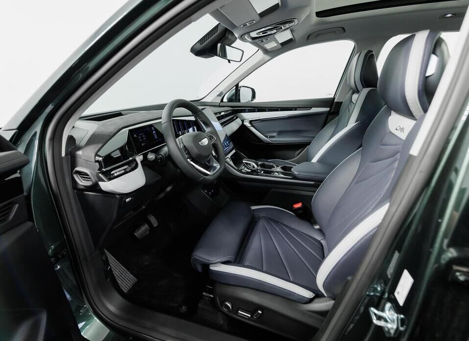 Geely Atlas, II 2.0 AT (200 л.с.) 4WD