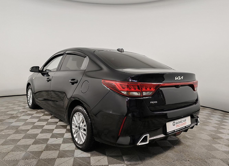 Kia Rio, IV Рестайлинг 1.6 AT (123 л.с.)